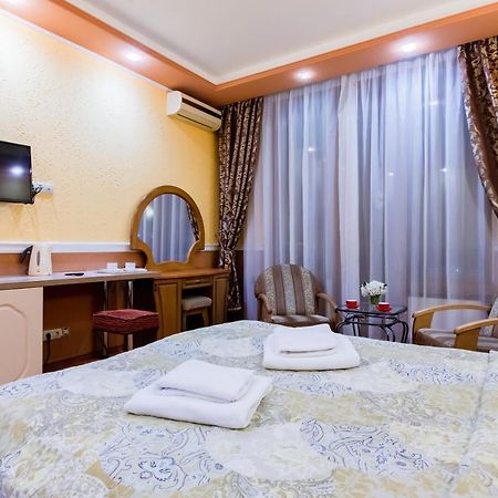 Tiso Apart Hotel Kiev Luaran gambar