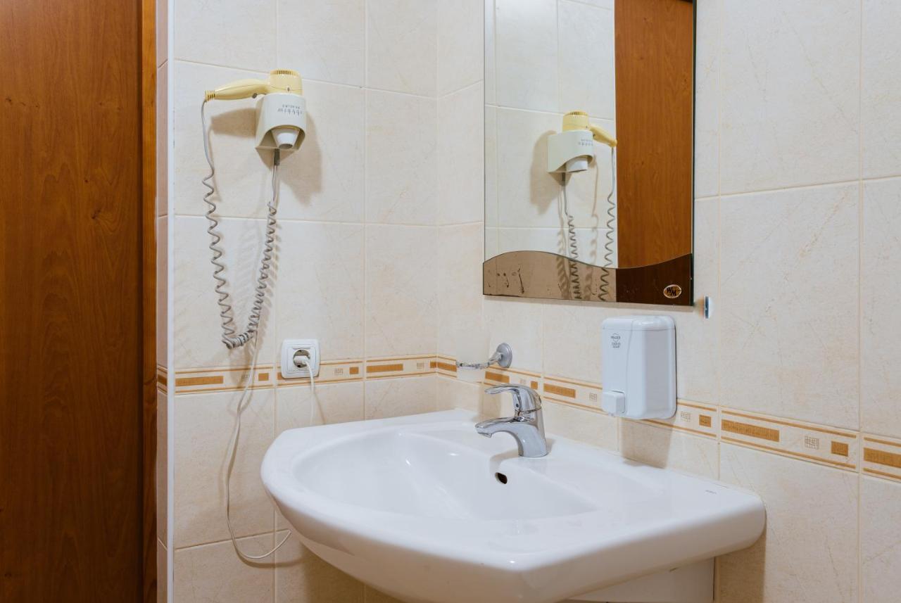 Tiso Apart Hotel Kiev Luaran gambar